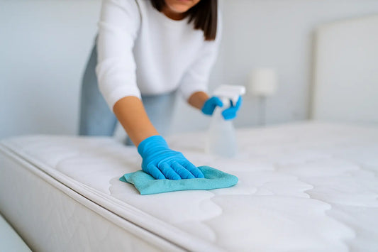 Comment nettoyer votre matelas (sans complications)